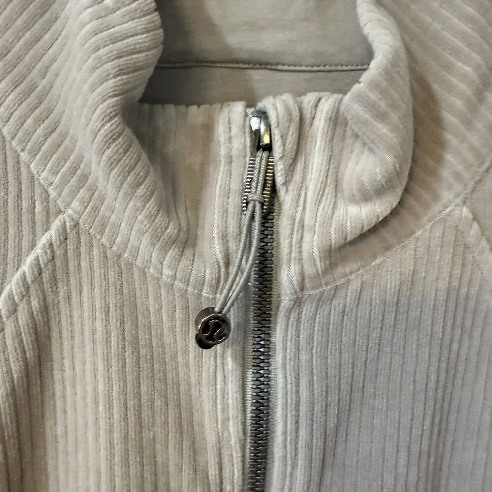 Lululemon Scuba Track Jacket Corduroy 12 Full Zip Sweatshirt Tan Velvet Feel